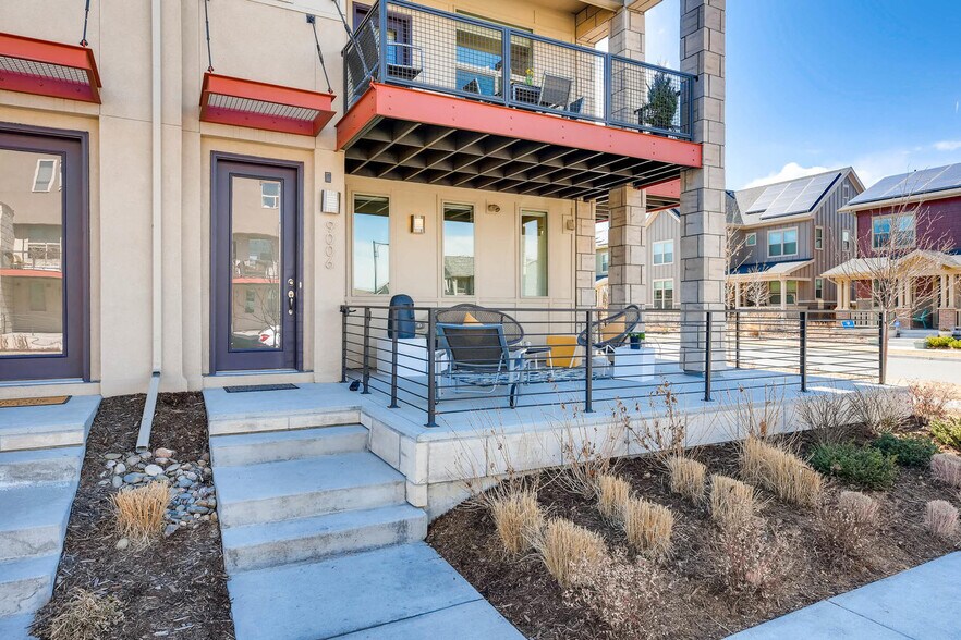 Building Photo - 9006 E 50th Ave