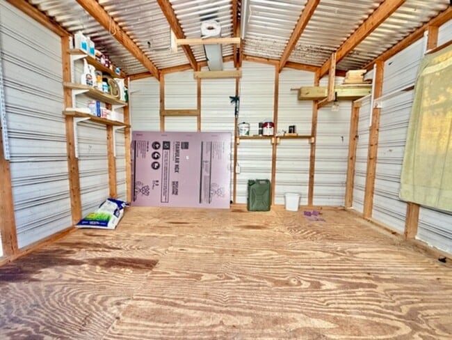 Building Photo - 723 Sailfish Dr