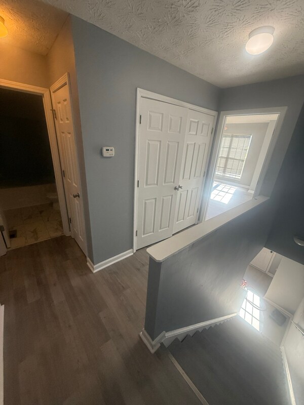 Building Photo - 2418 Piering Dr