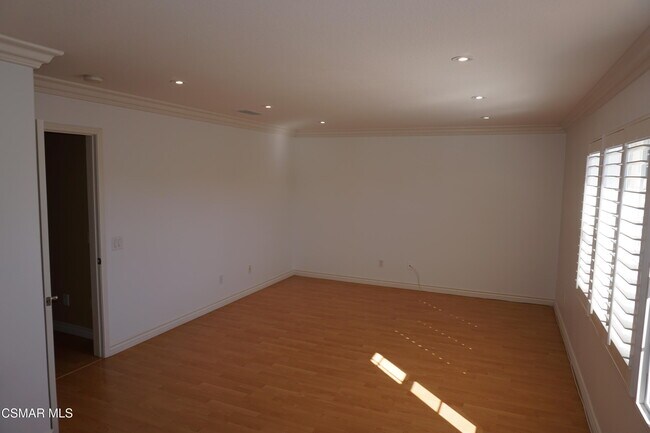 Building Photo - 2033 Yellowthroat Pl