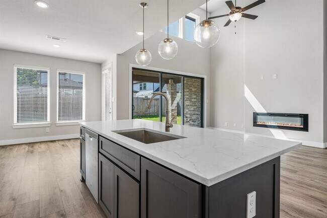 Building Photo - 24911 Berwick Bay Ct