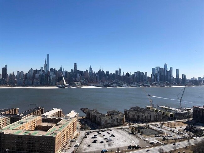 Building Photo - 5701 BOULEVARD