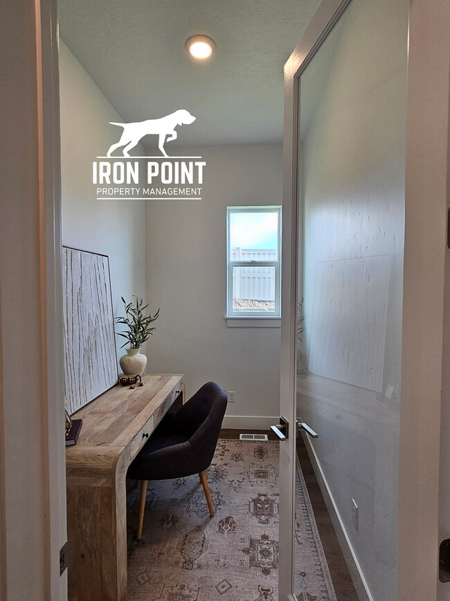 Building Photo - Brand New 4bed/3 bath home w/office, 2 car extended bay garage & all appliances included.