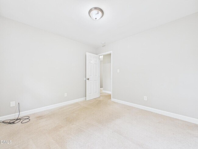 Building Photo - 3516 Casine Ct
