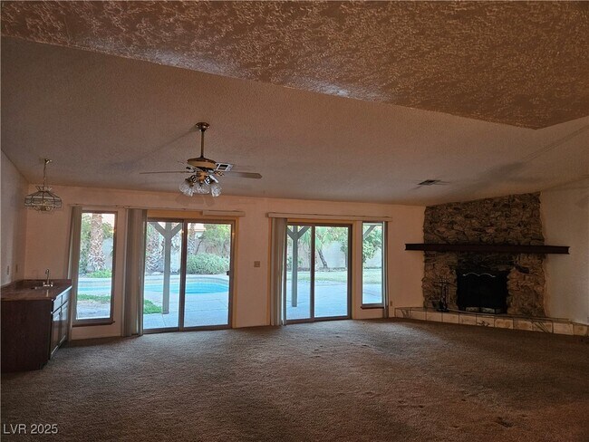 Building Photo - 7733 Radcliff St