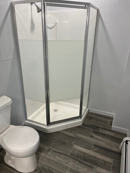 Building Photo - 207 S Mill St Apt 2