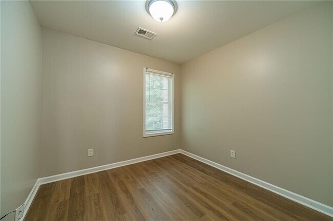Building Photo - 1191 Primrose View Cir NW