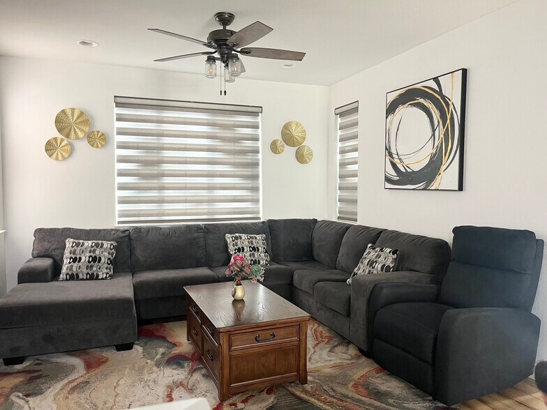 Building Photo - 2880 Patcham Cmn