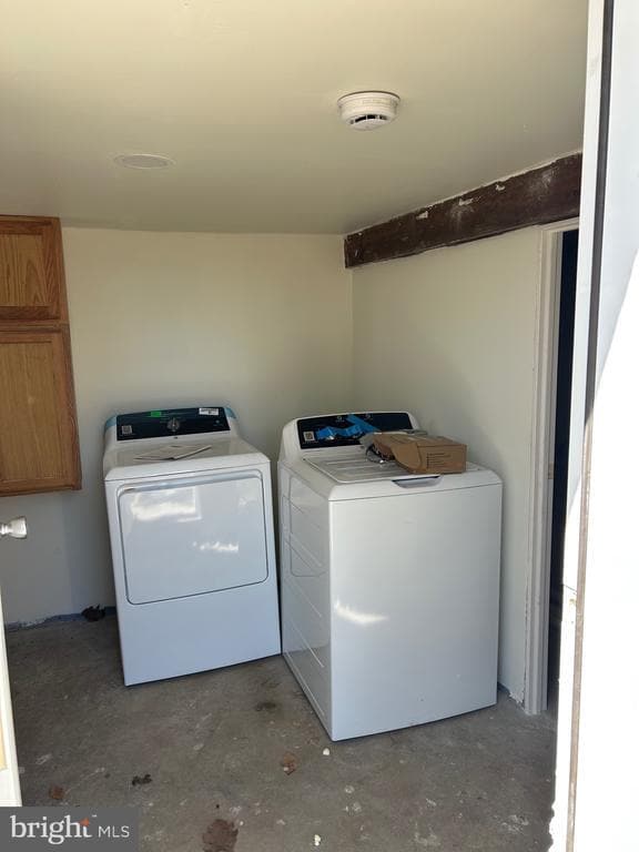 Building Photo - 152 N Walnut St