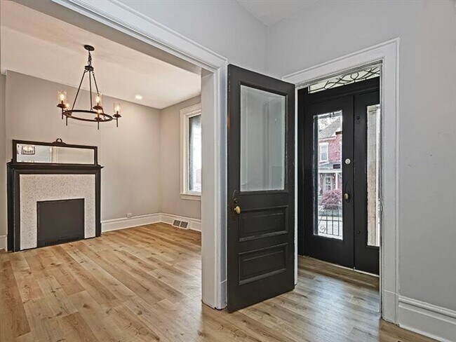Building Photo - Stately Luxury Living in Schenley Heights ...