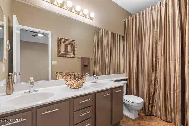 Building Photo - 18416 N 46th Pl