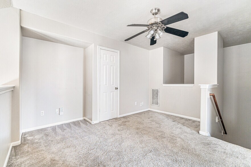 Building Photo - 3107 Lavender Candle Dr