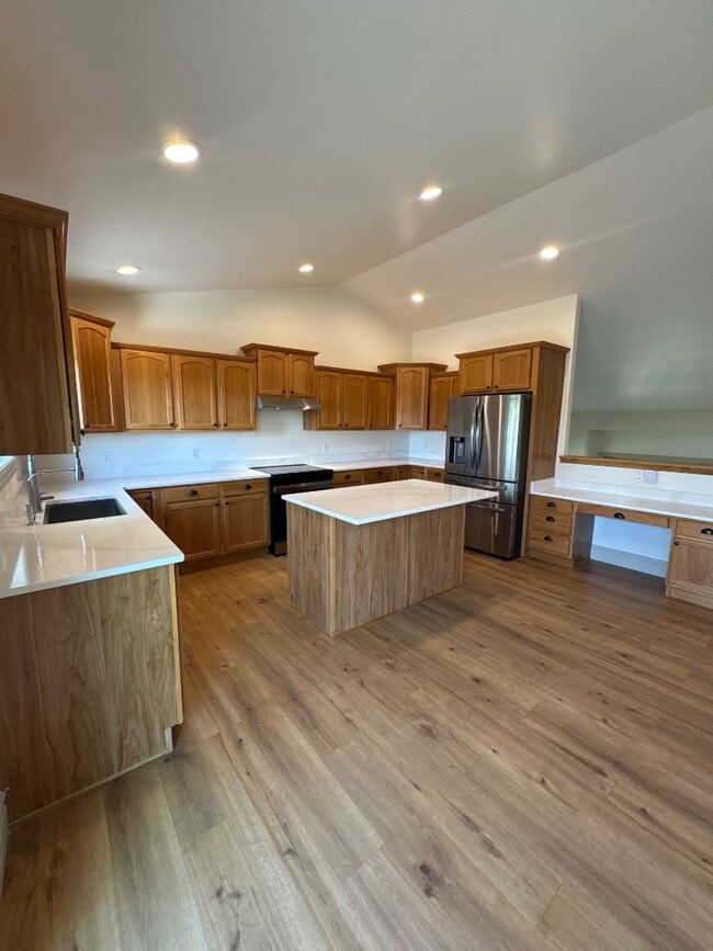 Building Photo - 4190 Blackpool Trail