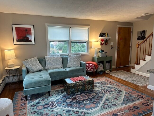 Building Photo - 66-68 Summit St