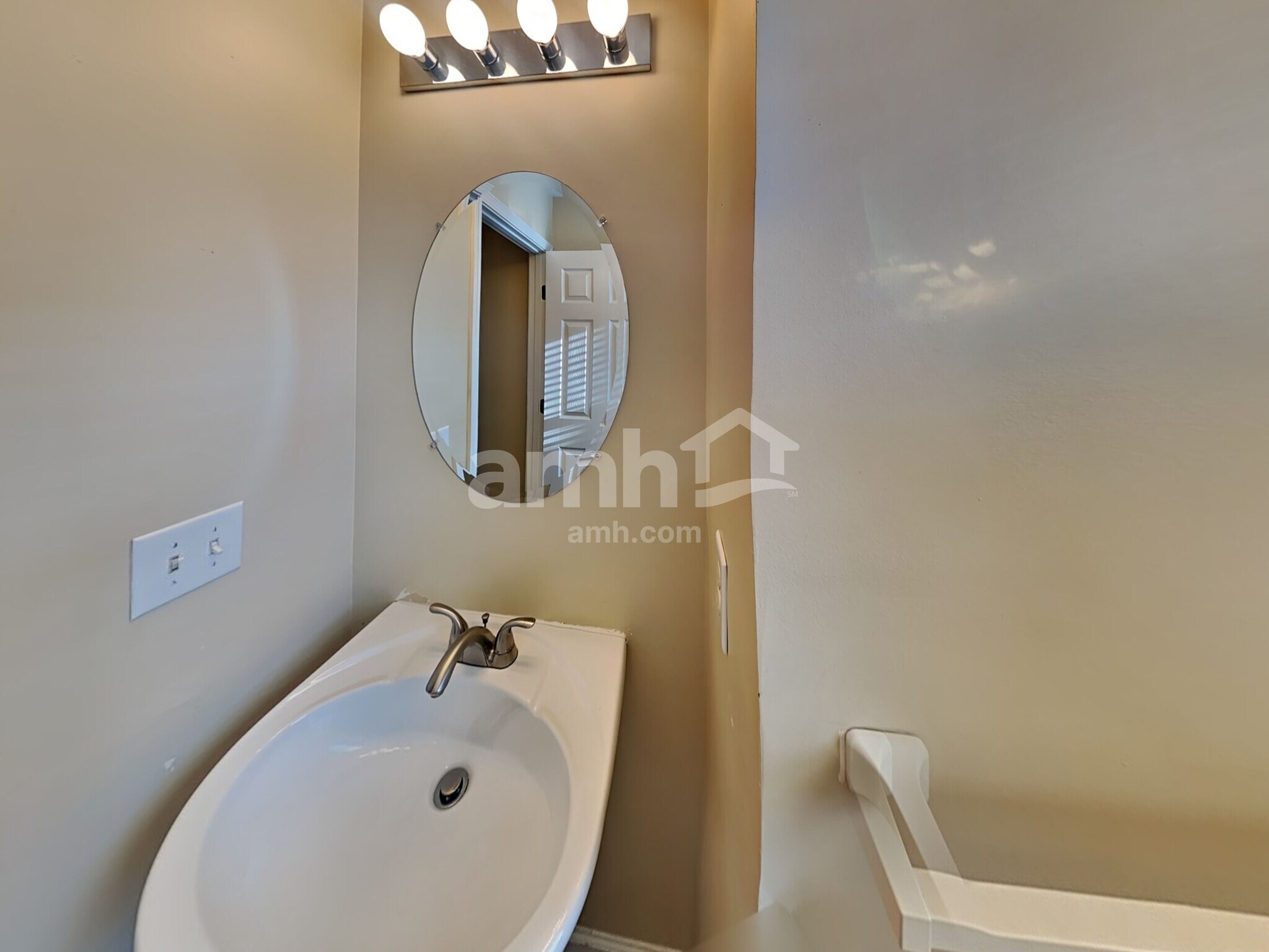 Building Photo - 2869 Paddle Wheel Dr