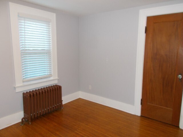 Building Photo - 653 Winona Blvd