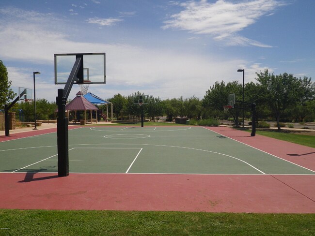 Building Photo - Newer Rancho Sahuarita Home!