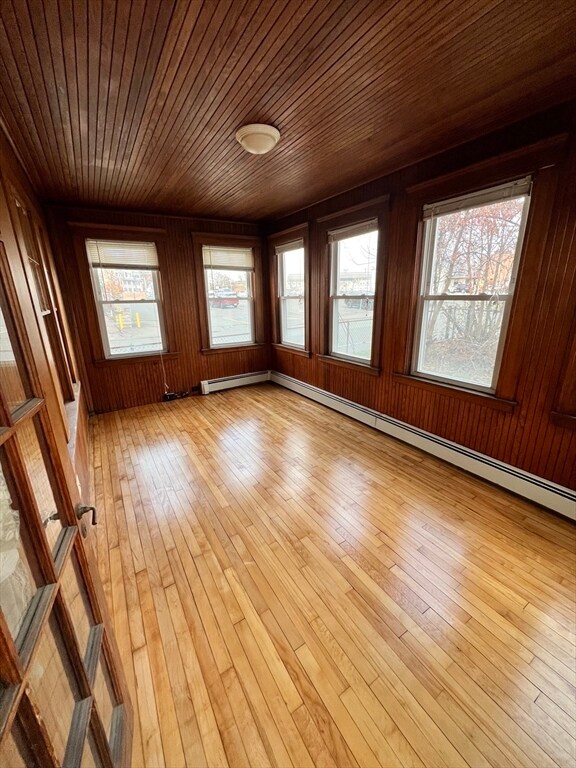 Building Photo - 22 Summer St