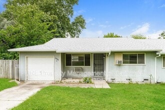 Building Photo - 4525 Pennsylvania Ave