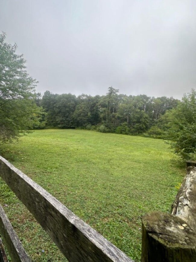 Building Photo - 3324-3342 Yellow Sulphur Road