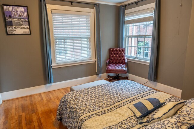Building Photo - SHADYSIDE RENTAL