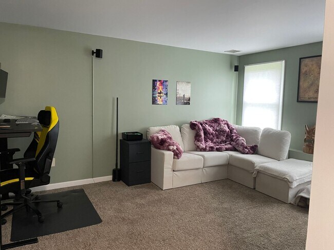 Building Photo - 3 Bedroom House in Marysville