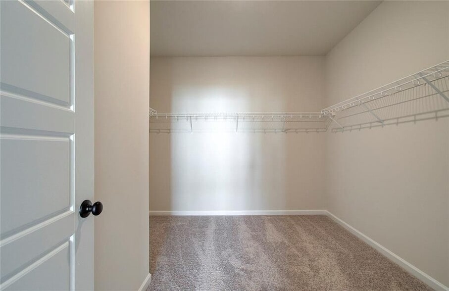 Building Photo - 4561 Cypress Pk Dr