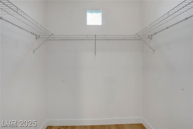 Building Photo - 7400 W Flamingo Rd