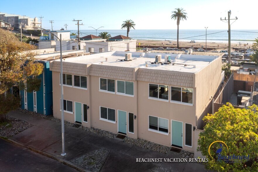 Building Photo - 112 Marina Ave