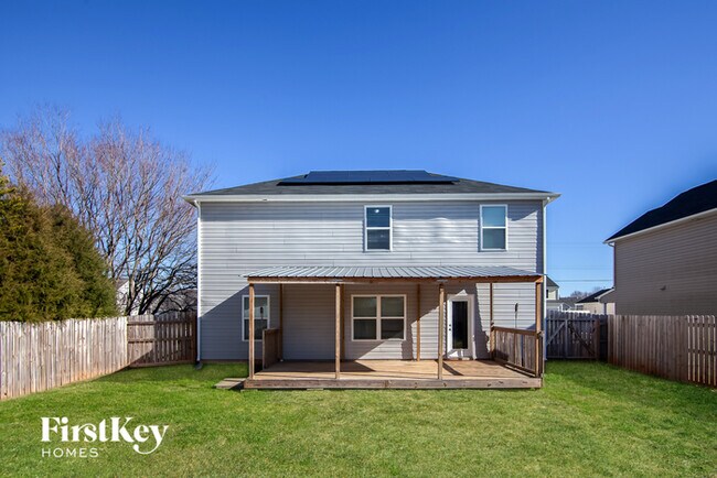 Building Photo - 1544 Pecan Ln