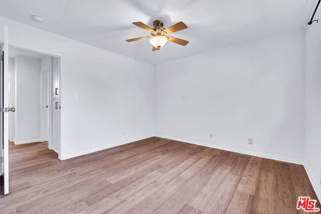 Building Photo - 5529 Cartwright Ave
