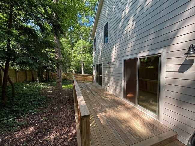 Building Photo - East AVL - 2022 Craftsman Custom Build