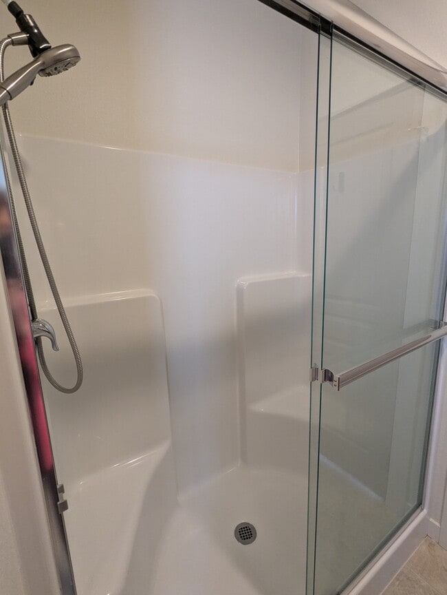 Building Photo - 3667 SW Pumice Stone Ave