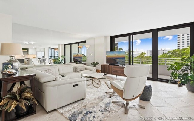 Building Photo - 3450 S Ocean Blvd