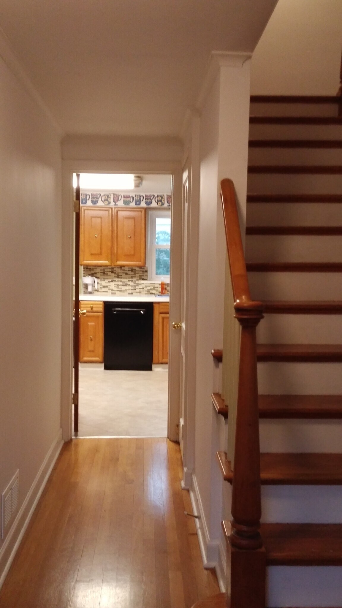 Building Photo - 969 Meadowbrook Dr