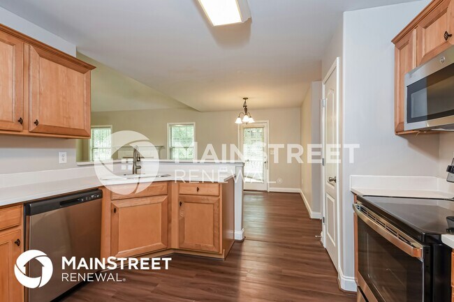 Building Photo - 3823 Refinement Way