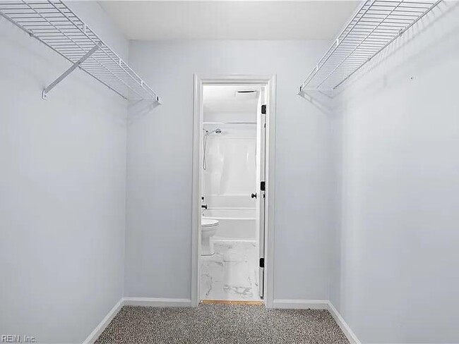 Building Photo - 1647 Ocean Bay Dr