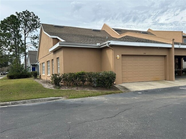 Building Photo - 1941 Island Walk Dr