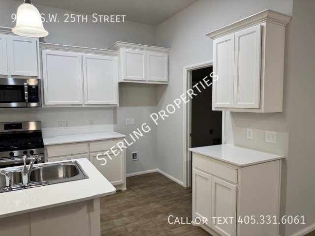 Building Photo - 9624 SW 25th St