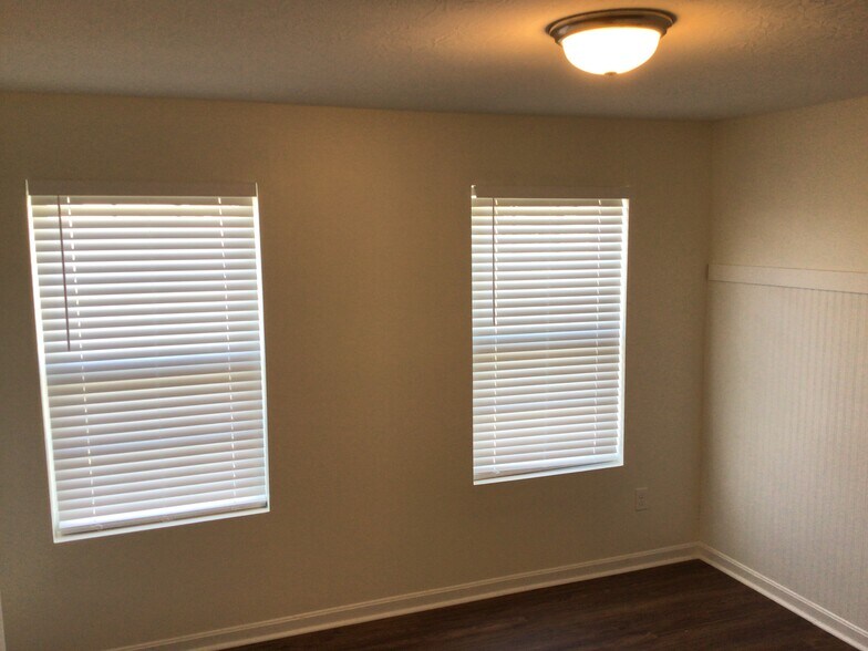 Building Photo - 59 Kameron Dr