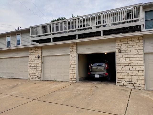 Building Photo - 639 W 31st St