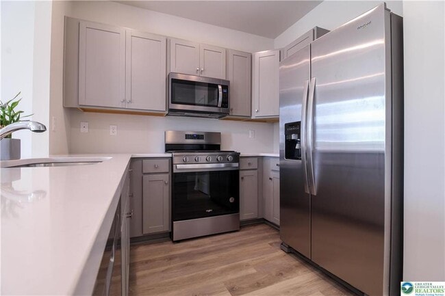 Building Photo - 1188 Susan Cir