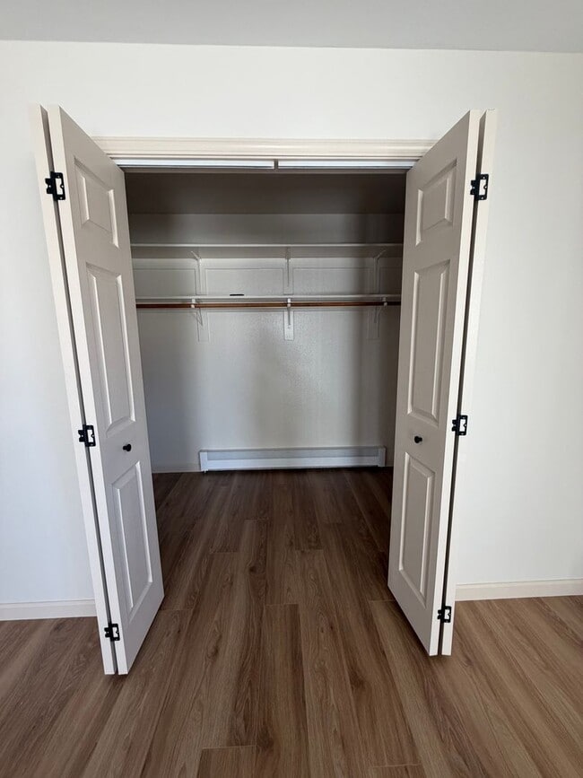 Building Photo - 509 Sonoma St