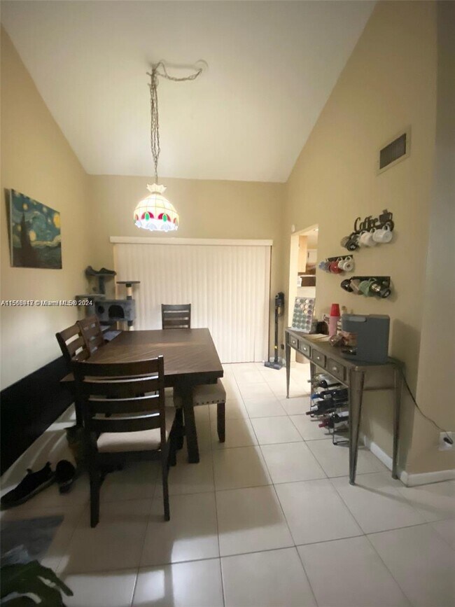 Building Photo - 7351 W Sunrise Blvd