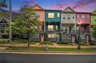 Building Photo - 2016 Bixby Byway Dr SE