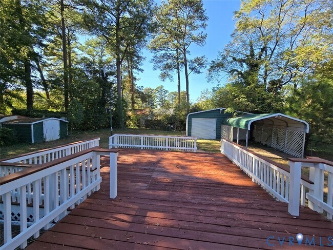 Building Photo - 1516 Glenside Dr