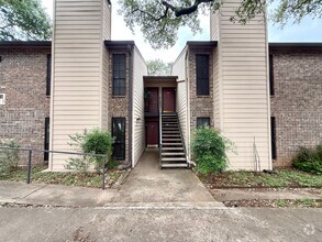Building Photo - 2/2 Condo w/ Office Space!