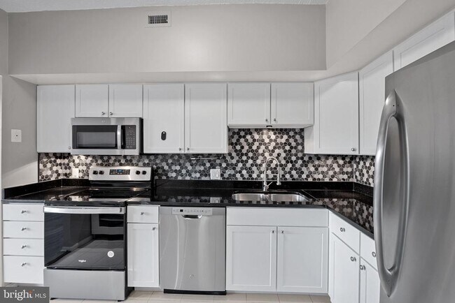 Building Photo - 2230 George C Marshall Dr