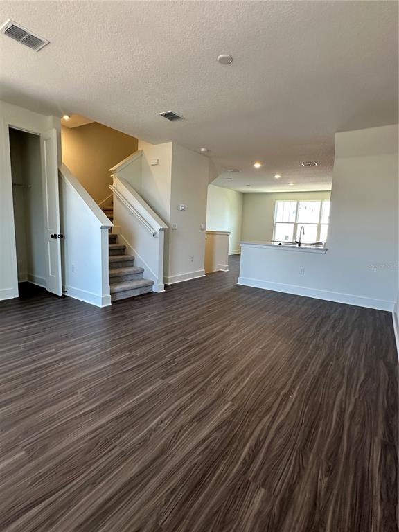 Building Photo - 5777 Citrus Pk Dr