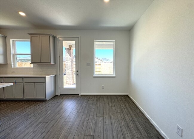 Building Photo - 9723 Pettus Crk Dr